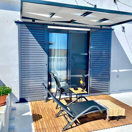 Tinyvibe - Downtown Seabreeze Apartament