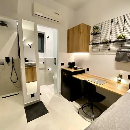 Tinyvibe - Downtown Seabreeze * Rhodes City