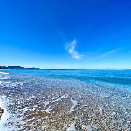 Tinyvibe - Downtown Seabreeze