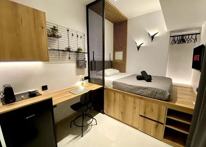 Tinyvibe - Downtown Seabreeze Daire